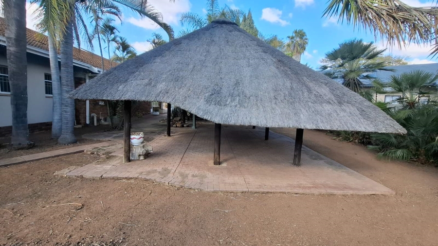 To Let 3 Bedroom Property for Rent in Welgelegen Limpopo