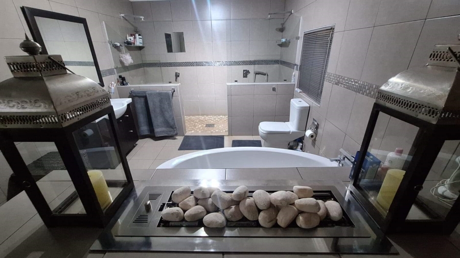 4 Bedroom Property for Sale in Impala Park Limpopo