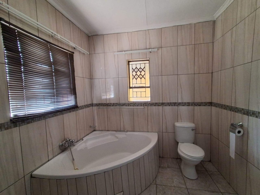 3 Bedroom Property for Sale in Flora Park Limpopo