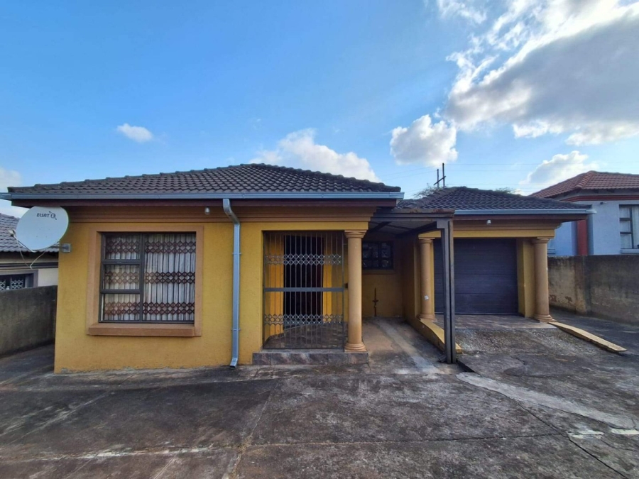 3 Bedroom Property for Sale in Flora Park Limpopo
