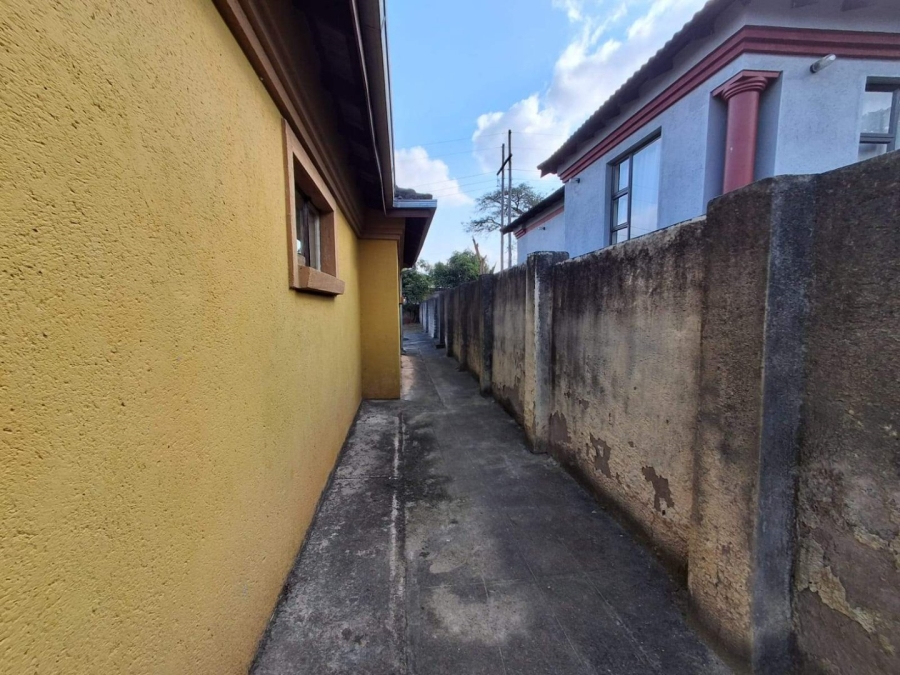 3 Bedroom Property for Sale in Flora Park Limpopo