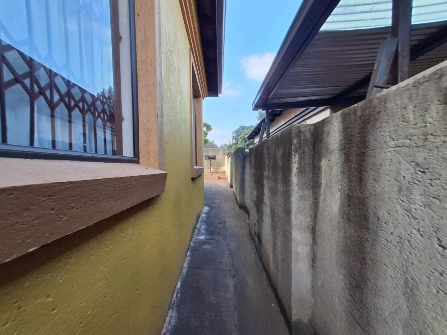 3 Bedroom Property for Sale in Flora Park Limpopo