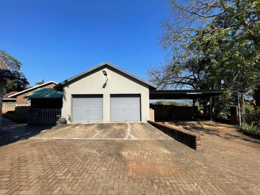 3 Bedroom Property for Sale in Aquapark Limpopo