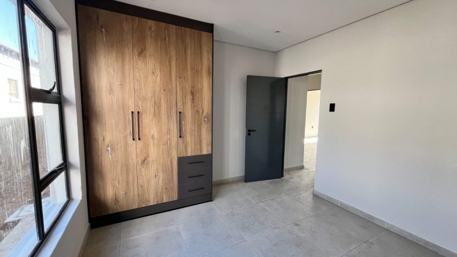 3 Bedroom Property for Sale in Woodhill Estate Limpopo
