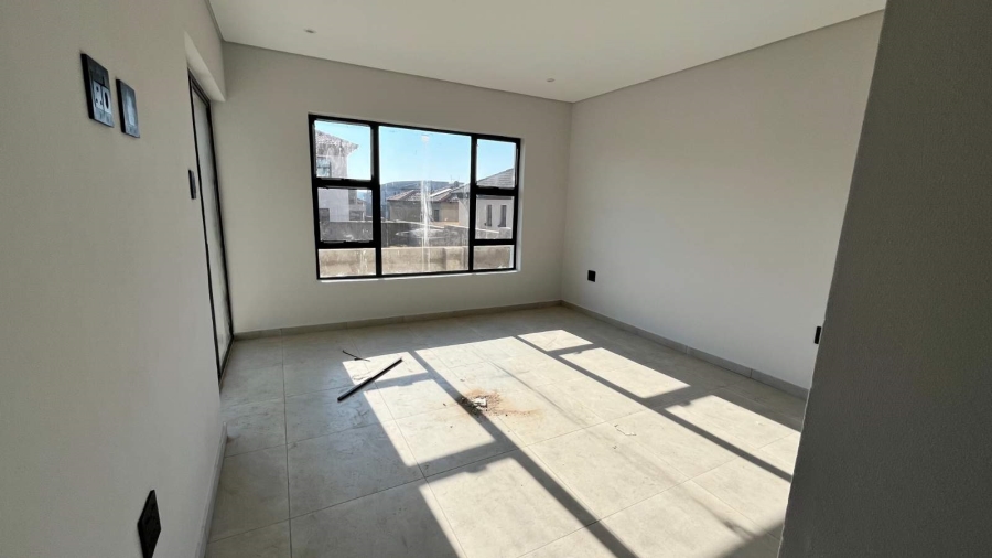3 Bedroom Property for Sale in Woodhill Estate Limpopo