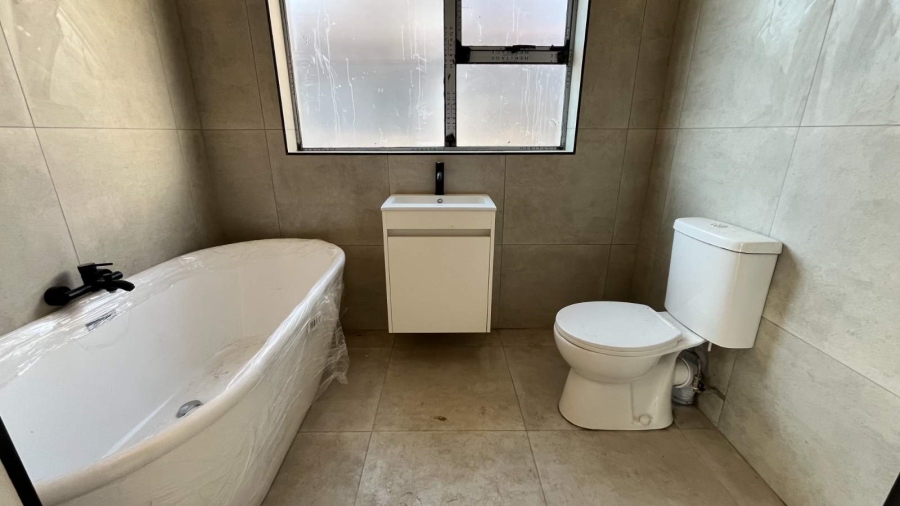 3 Bedroom Property for Sale in Woodhill Estate Limpopo