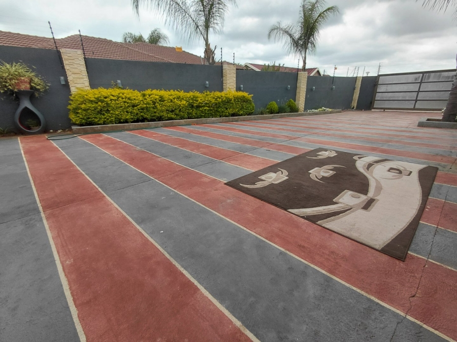 3 Bedroom Property for Sale in Emdo Park Limpopo