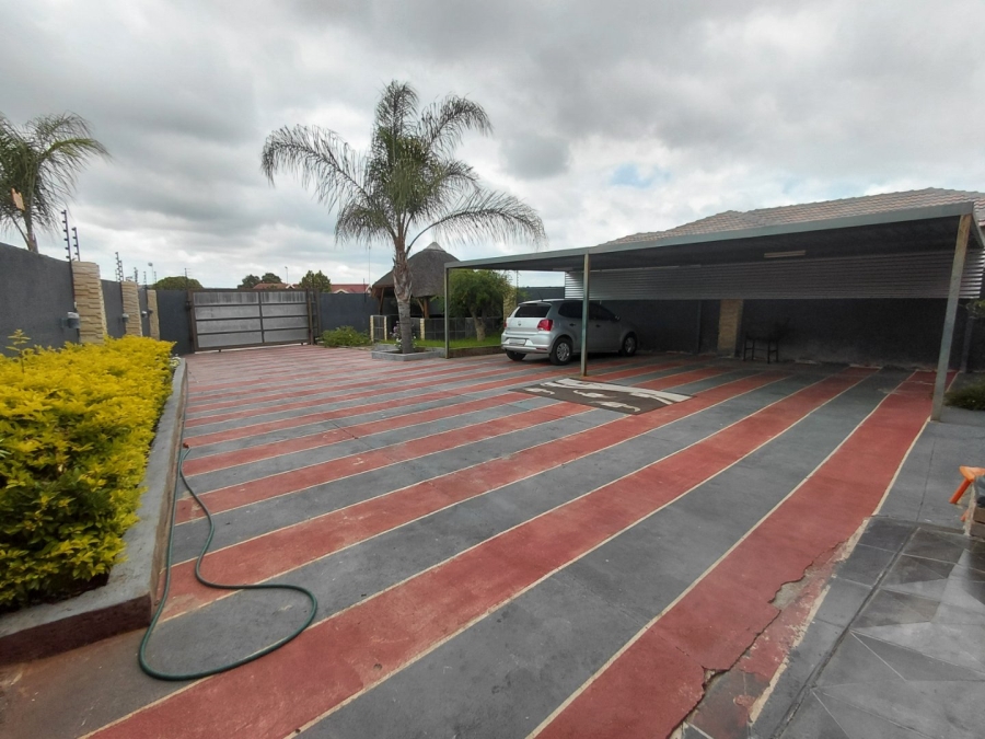3 Bedroom Property for Sale in Emdo Park Limpopo