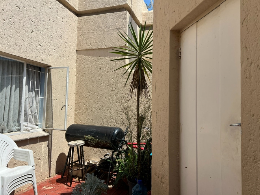 2 Bedroom Property for Sale in Penina Park Limpopo