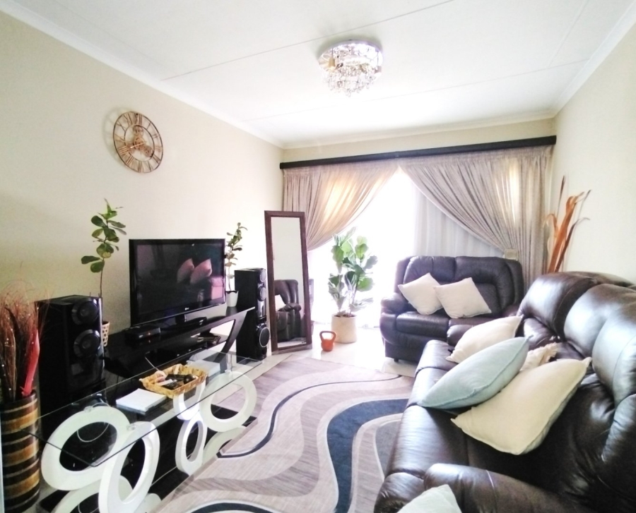 2 Bedroom Property for Sale in Bendor Limpopo
