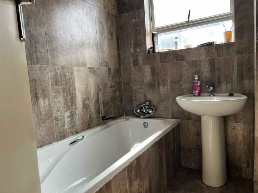 2 Bedroom Property for Sale in Ivy Park Limpopo