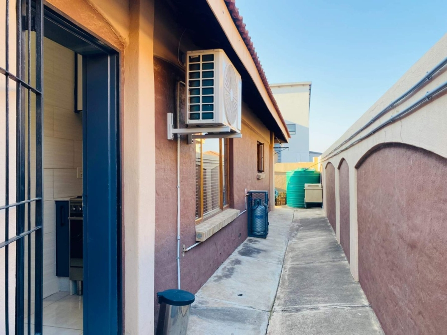 3 Bedroom Property for Sale in Debron Limpopo