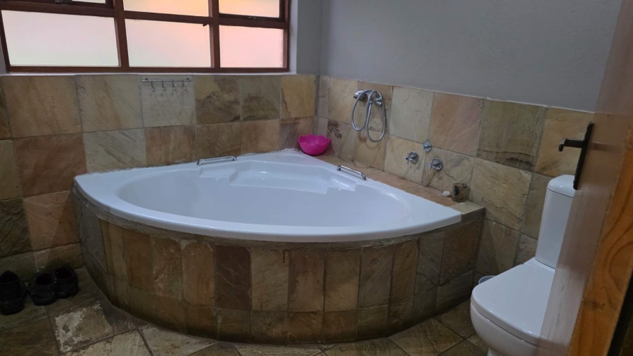 3 Bedroom Property for Sale in Letsitele Limpopo
