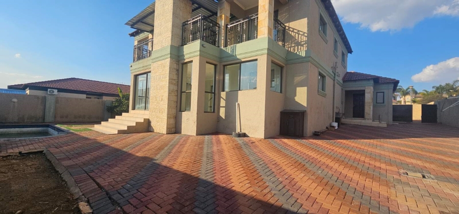 6 Bedroom Property for Sale in Eagles Crest Limpopo