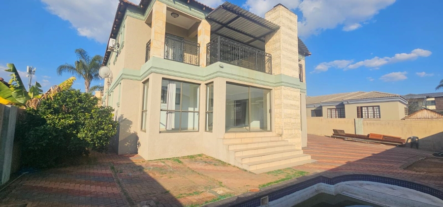 6 Bedroom Property for Sale in Eagles Crest Limpopo