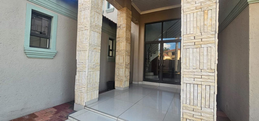 6 Bedroom Property for Sale in Eagles Crest Limpopo