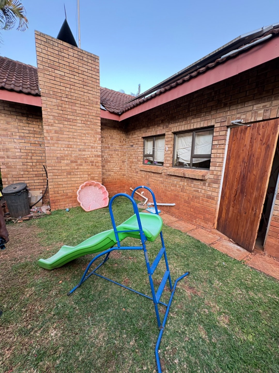 3 Bedroom Property for Sale in Aquapark Limpopo