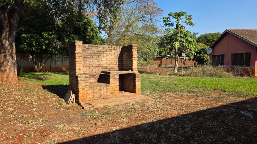 3 Bedroom Property for Sale in Letsitele Limpopo