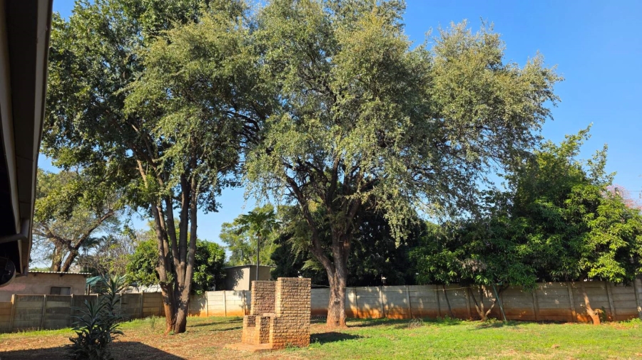 3 Bedroom Property for Sale in Letsitele Limpopo