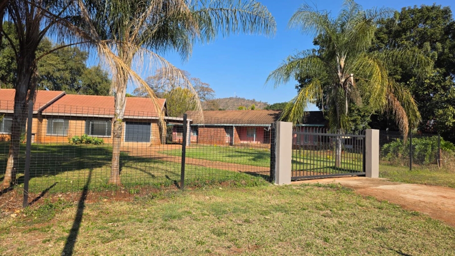3 Bedroom Property for Sale in Letsitele Limpopo