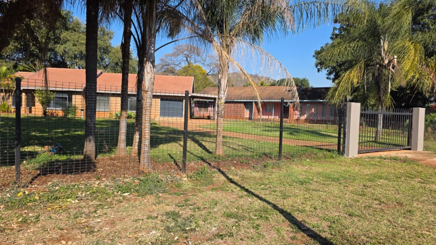 3 Bedroom Property for Sale in Letsitele Limpopo