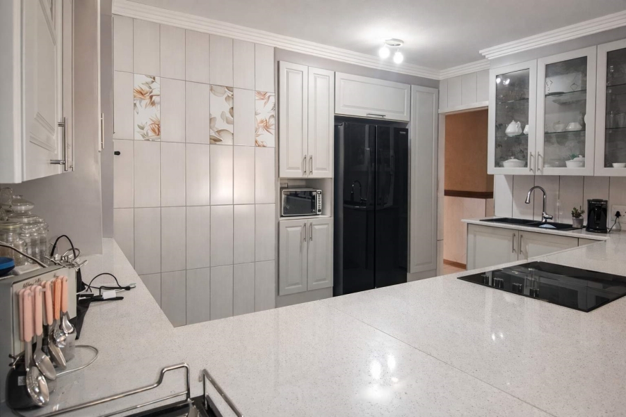 4 Bedroom Property for Sale in Flora Park Limpopo