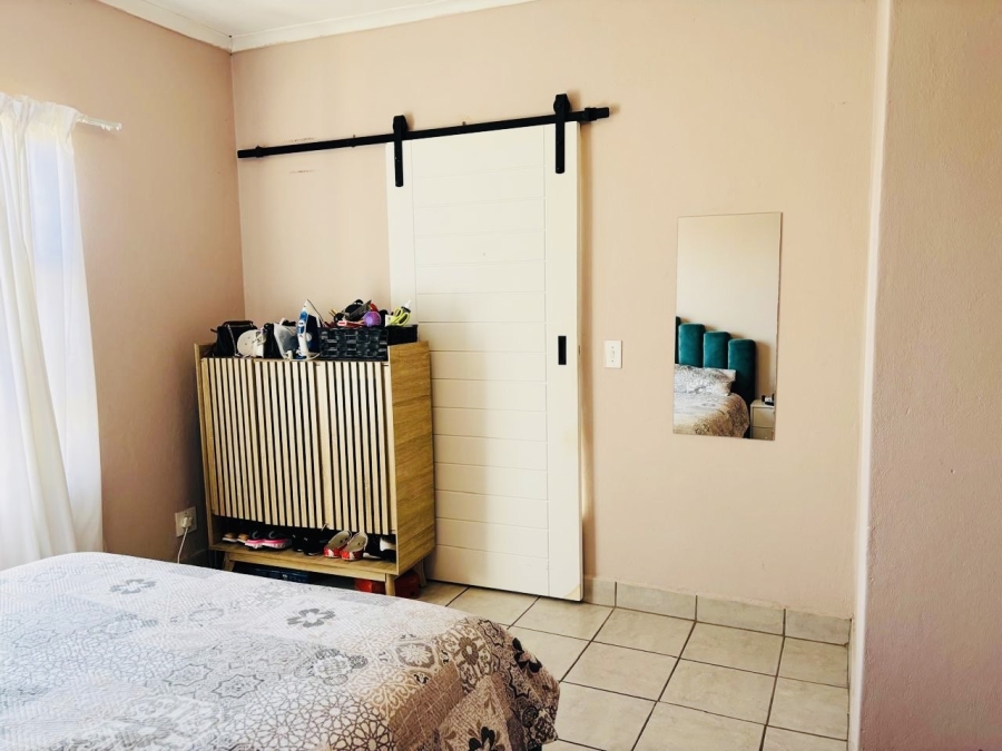 1 Bedroom Property for Sale in Penina Park Limpopo