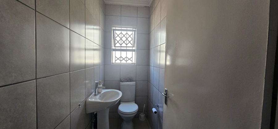4 Bedroom Property for Sale in Vharanani Limpopo