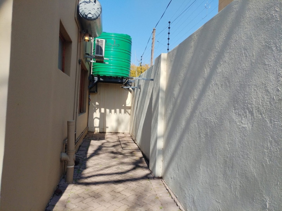1 Bedroom Property for Sale in Polokwane Central Limpopo
