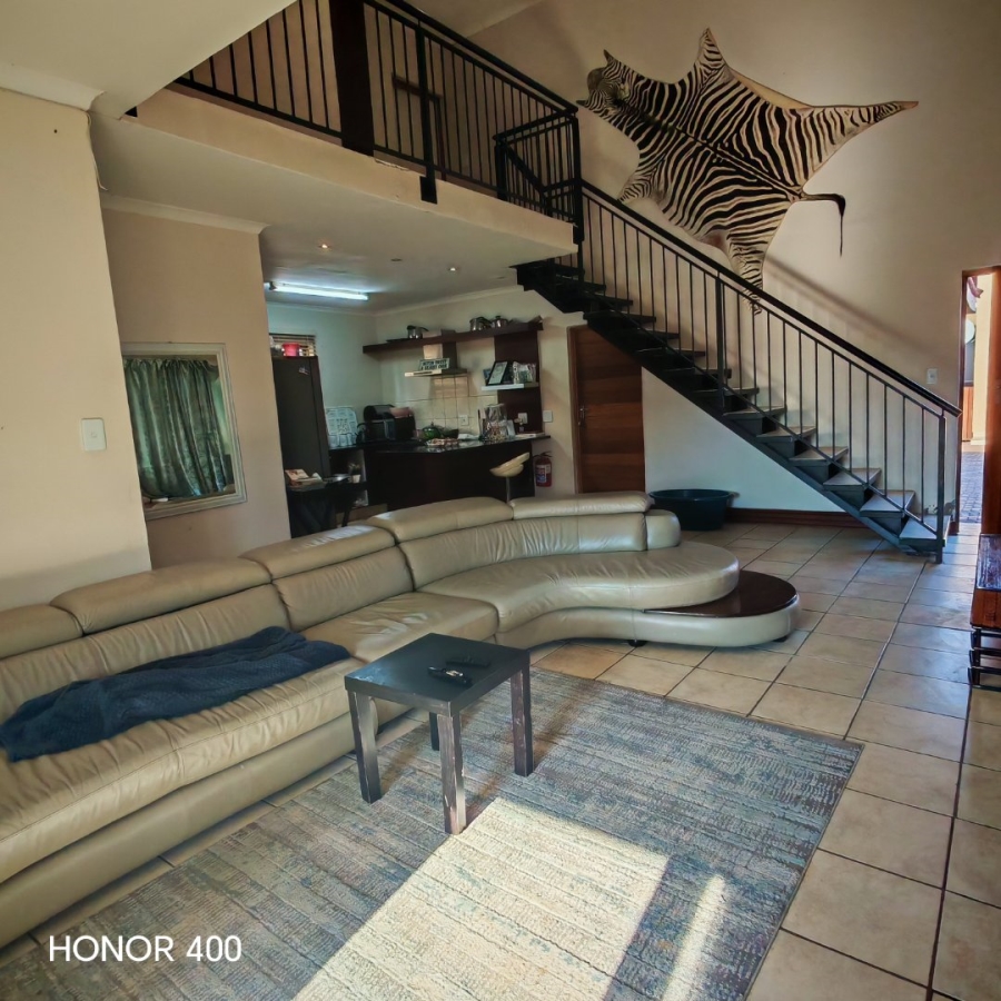 To Let 3 Bedroom Property for Rent in Bendor Limpopo