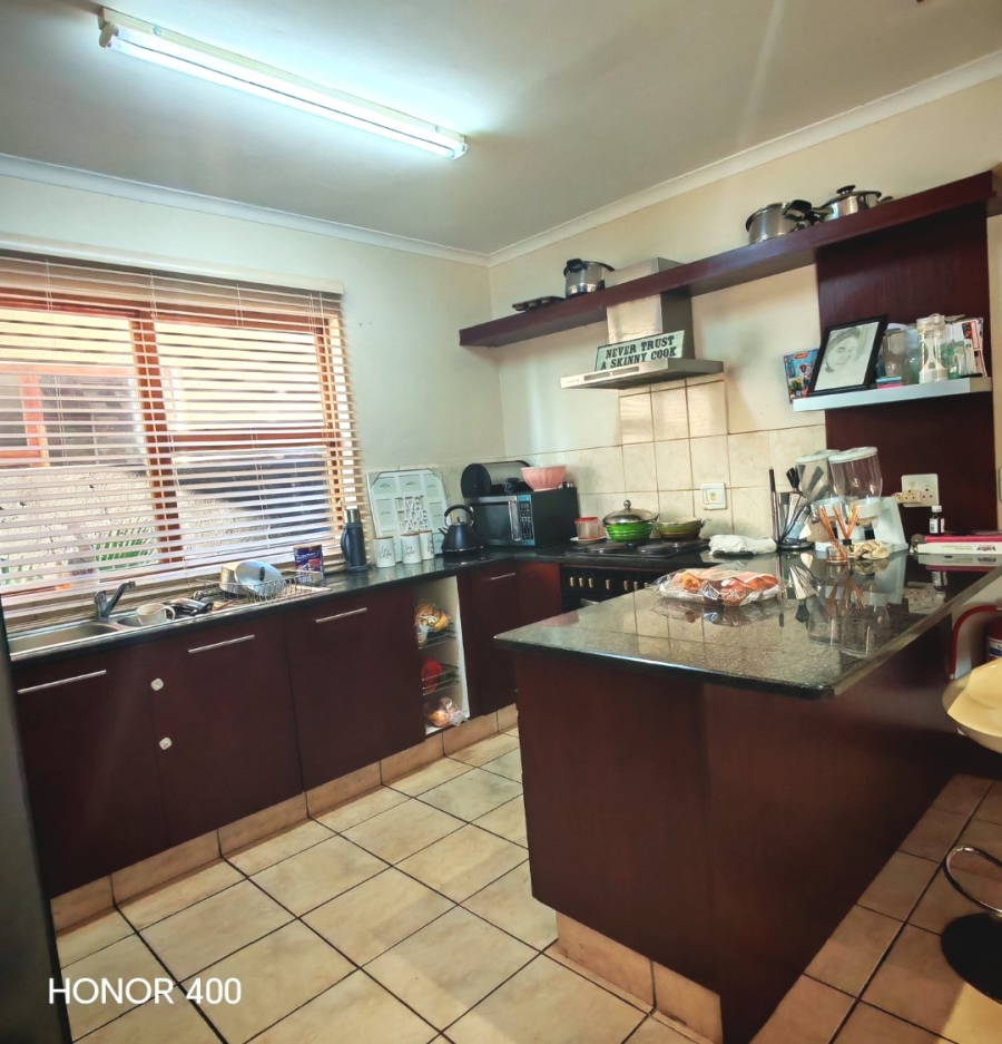 To Let 3 Bedroom Property for Rent in Bendor Limpopo
