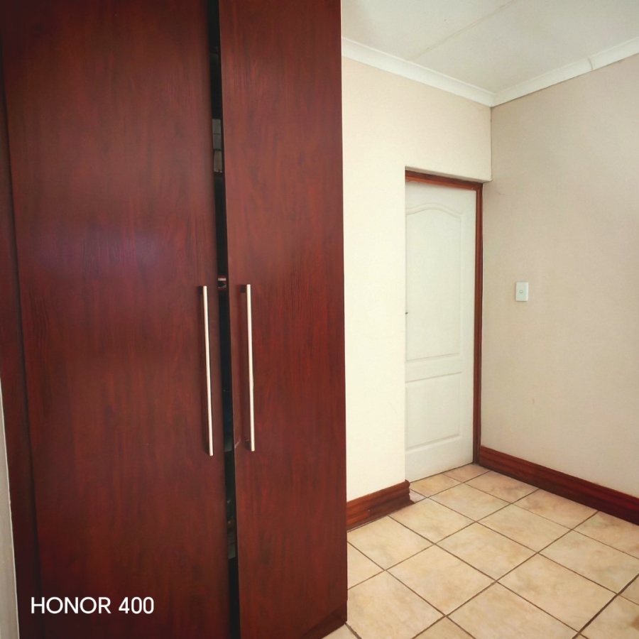 To Let 3 Bedroom Property for Rent in Bendor Limpopo
