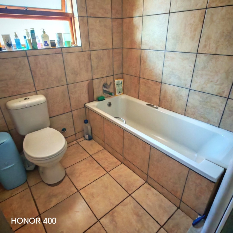 To Let 3 Bedroom Property for Rent in Bendor Limpopo