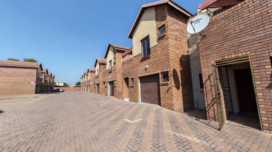 3 Bedroom Property for Sale in Annadale Limpopo