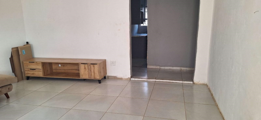 To Let 2 Bedroom Property for Rent in Chroompark Limpopo
