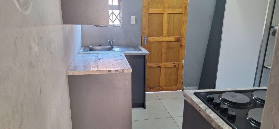 To Let 2 Bedroom Property for Rent in Chroompark Limpopo