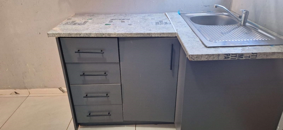 To Let 2 Bedroom Property for Rent in Chroompark Limpopo