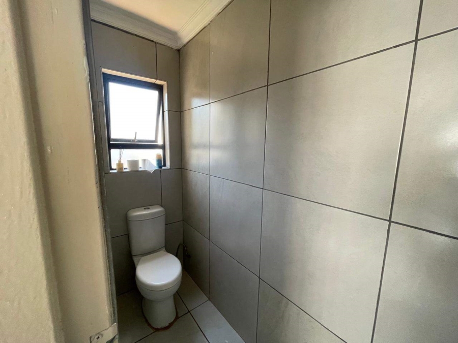 3 Bedroom Property for Sale in Tzangeni Limpopo