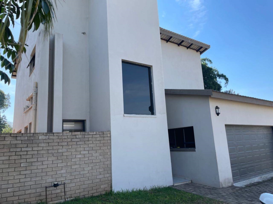 3 Bedroom Property for Sale in Tzangeni Limpopo