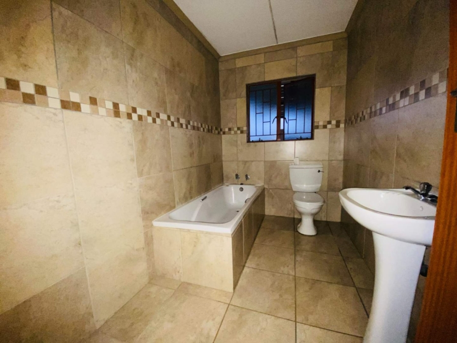 3 Bedroom Property for Sale in Rethabile Gardens Limpopo