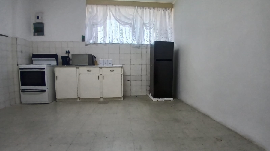 1 Bedroom Property for Sale in Polokwane Central Limpopo