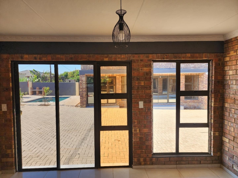 To Let 1 Bedroom Property for Rent in Nkowankowa Limpopo