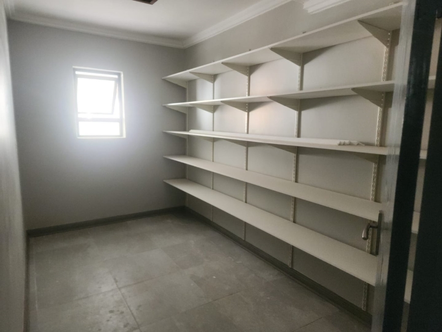  Bedroom Property for Sale in Silwerkruin Limpopo