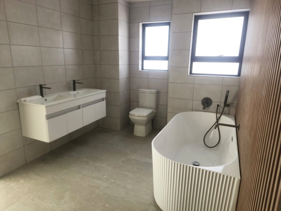  Bedroom Property for Sale in Silwerkruin Limpopo