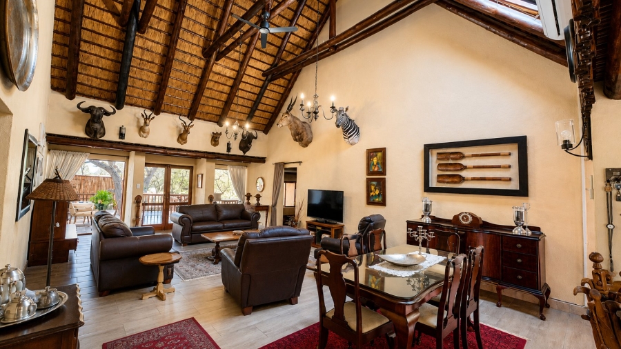 4 Bedroom Property for Sale in Hoedspruit Limpopo