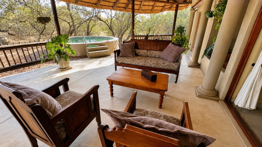 4 Bedroom Property for Sale in Hoedspruit Limpopo