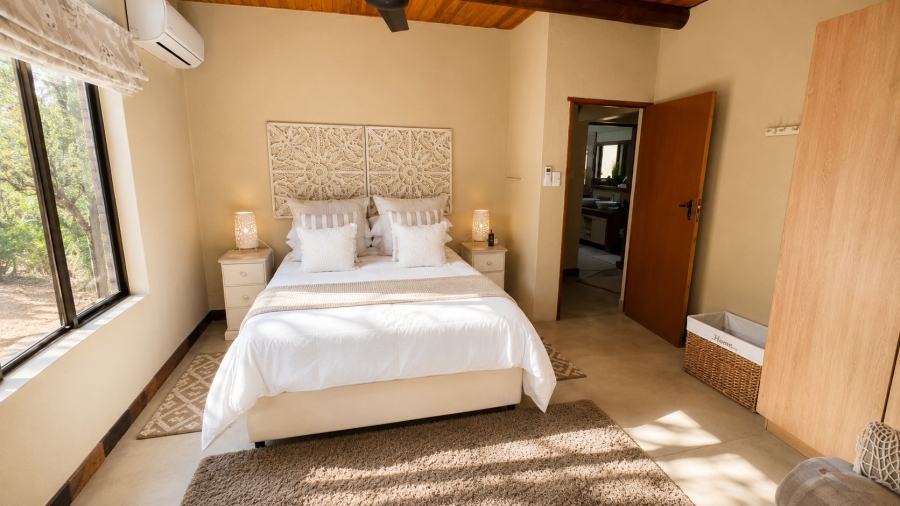 4 Bedroom Property for Sale in Hoedspruit Limpopo