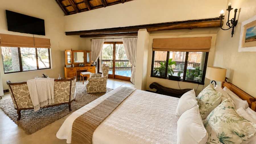 4 Bedroom Property for Sale in Hoedspruit Limpopo