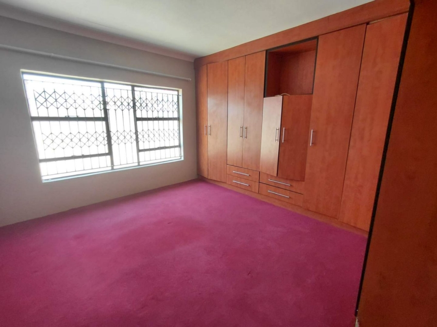 4 Bedroom Property for Sale in Mahlasedi Park Limpopo