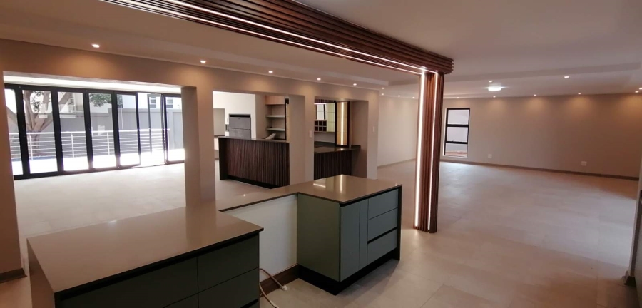 5 Bedroom Property for Sale in Silwerkruin Limpopo